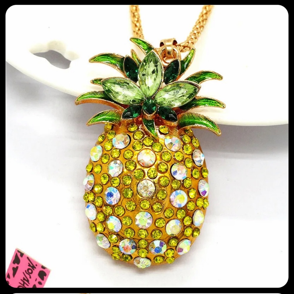 Betsey Johnson Inspired Pineapple Pendent Necklace